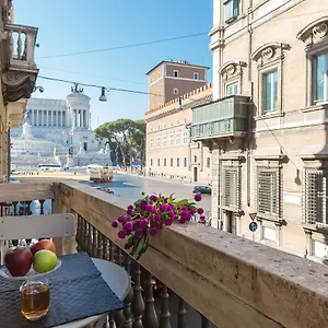  Сasa de vacaciones Amazing Piazza Venezia Italia